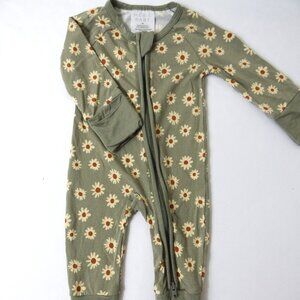 MEBIE BABY Light Green Daisy Bamboo Zipper, Size Newborn